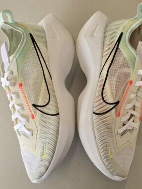size 7 Nike Vista Lite White/Barely Volt/Black Mesh Lace Up Low Top CI0905-102